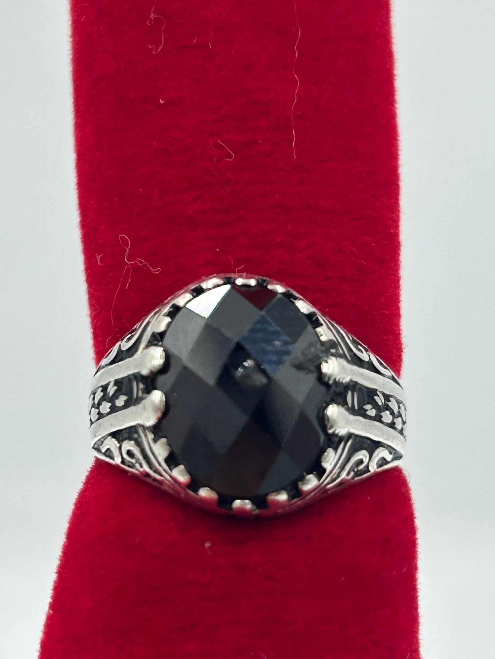 خاتم فضة محلي(مقاس صغير)