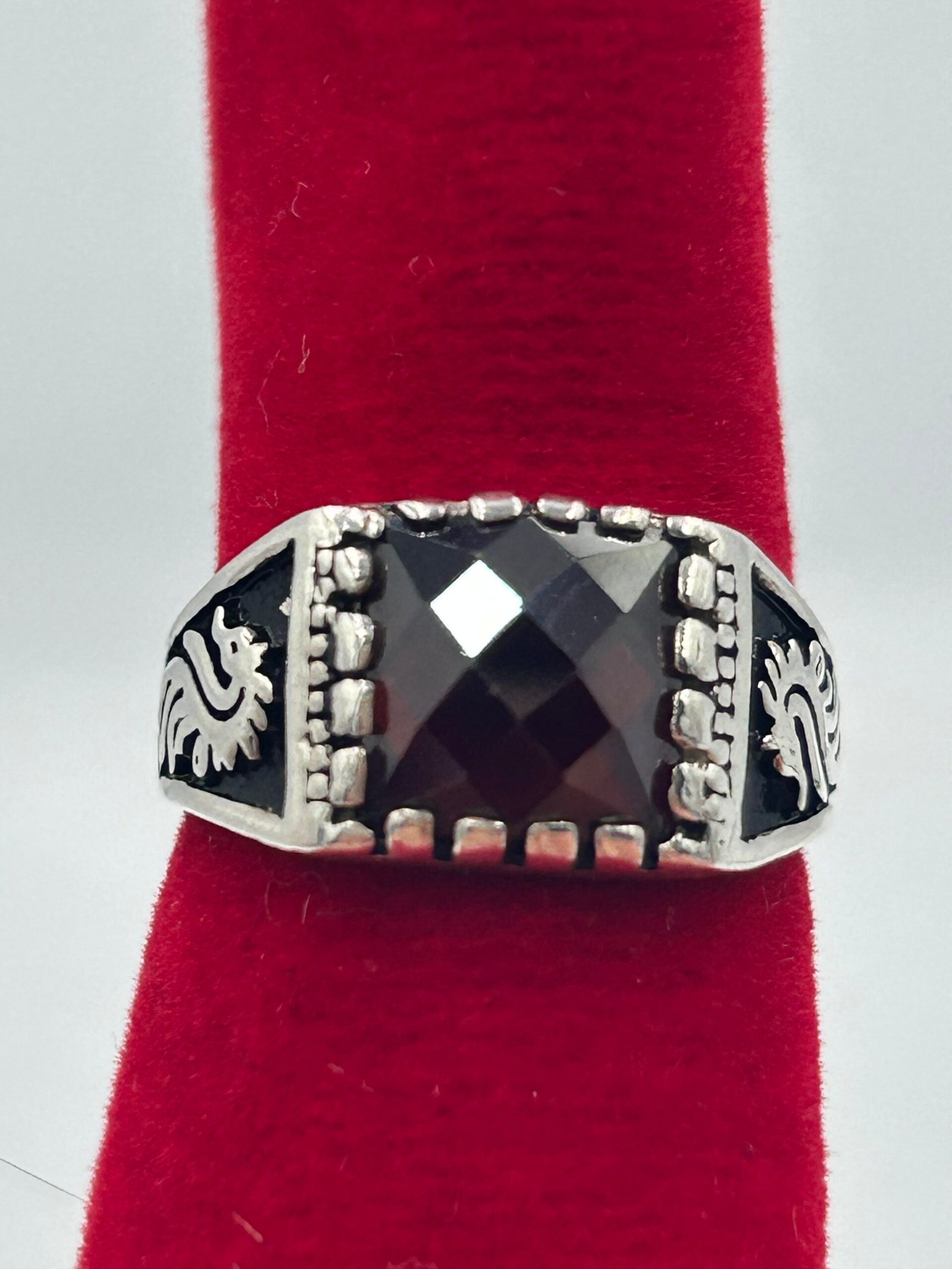 خاتم فضة محلي(مقاس صغير)