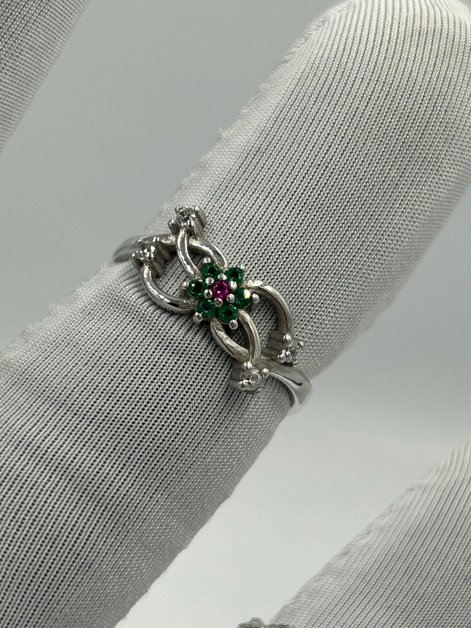 خاتم فضة نسائي