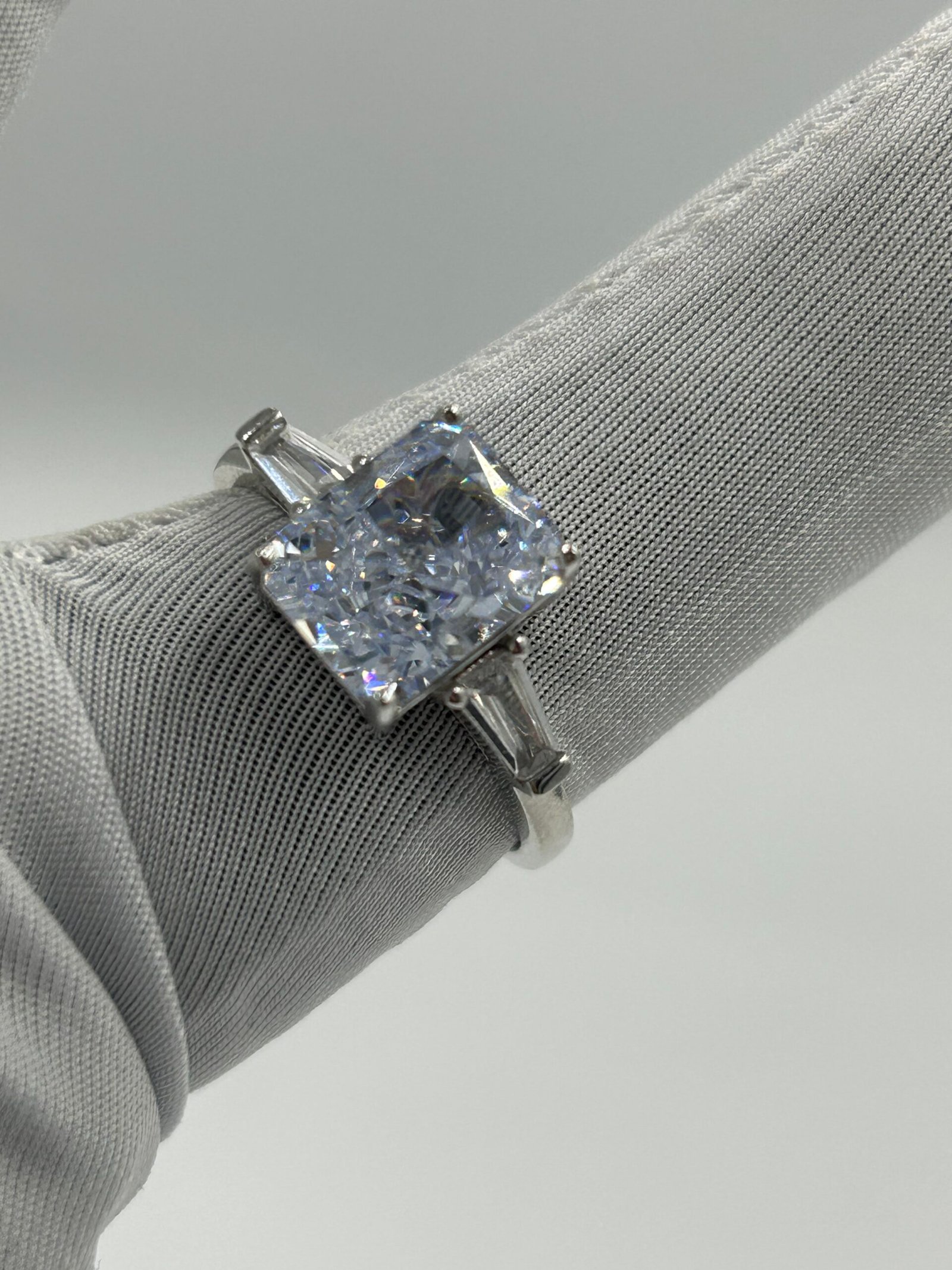 خاتم فضة نسائي