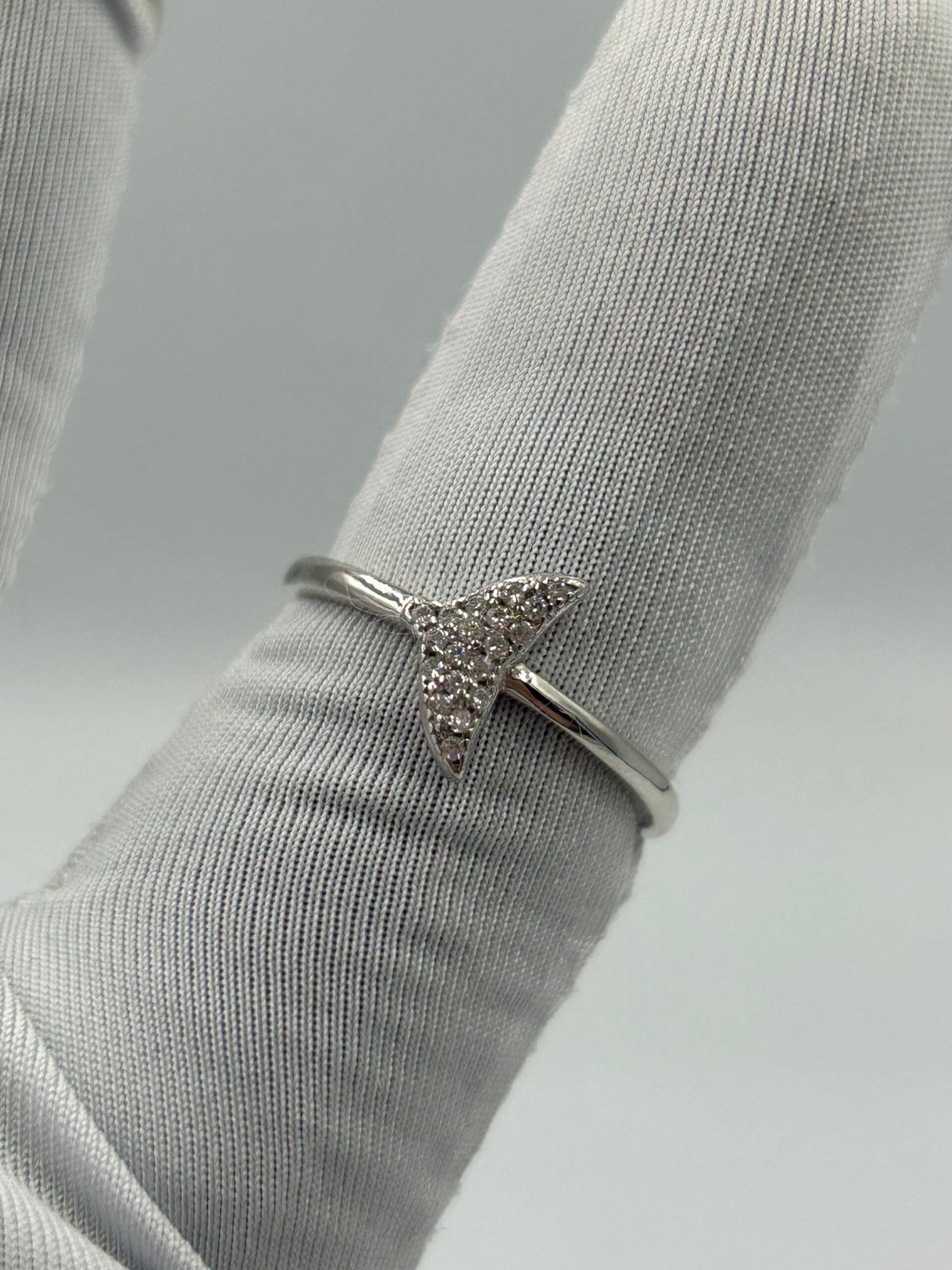 خاتم فضة نسائي