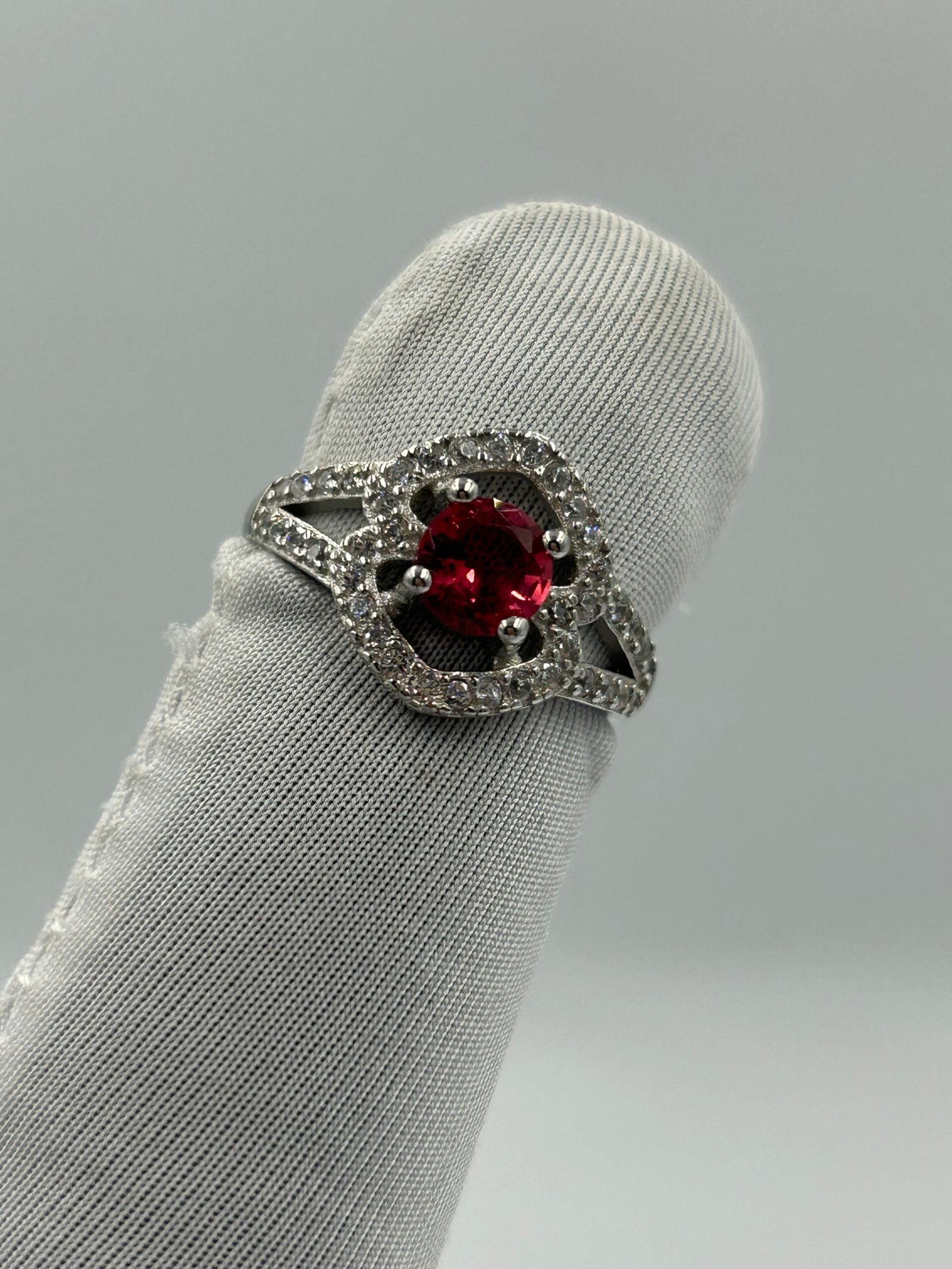 خاتم فضة نسائي