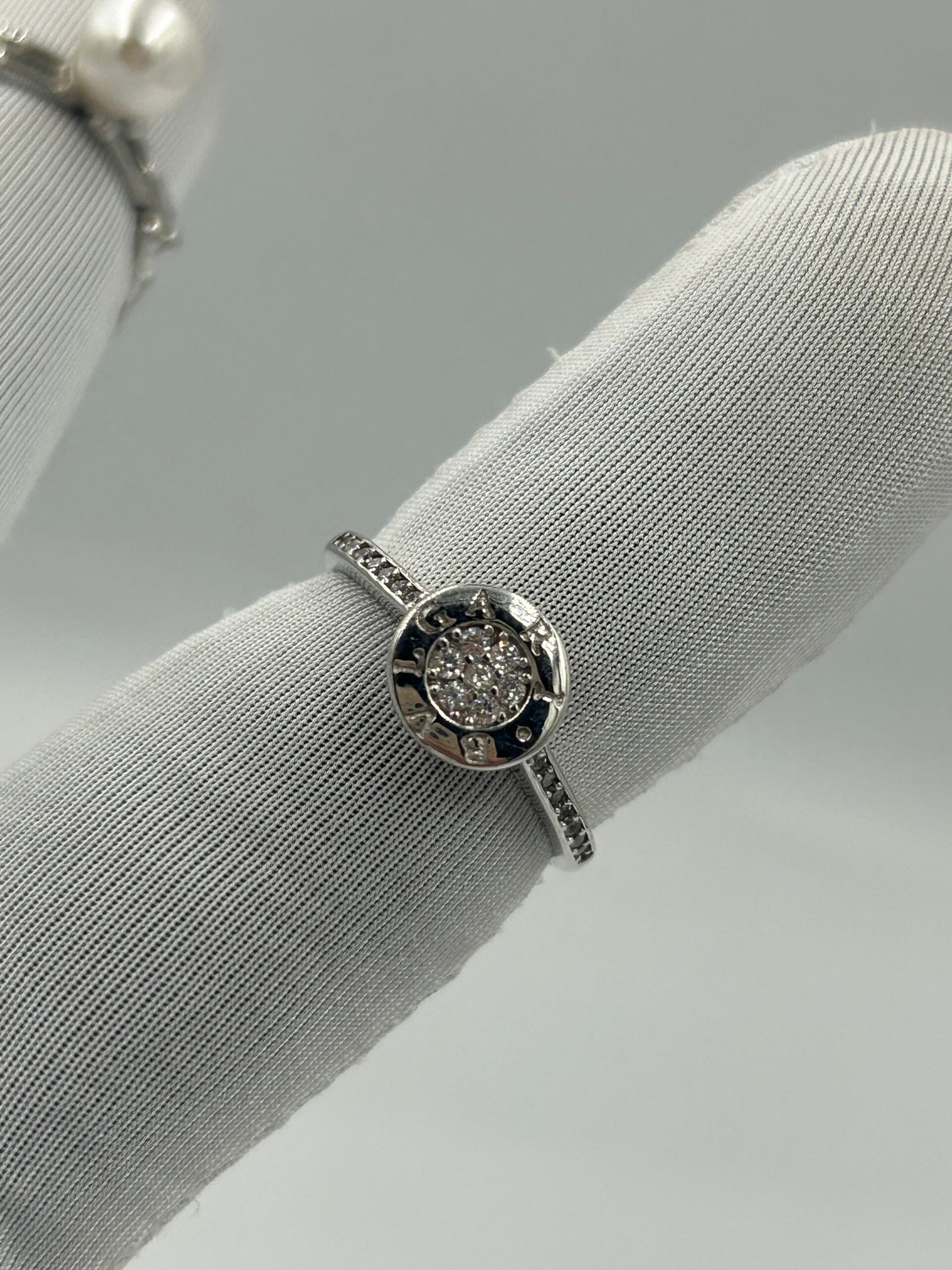 خاتم فضة نسائي