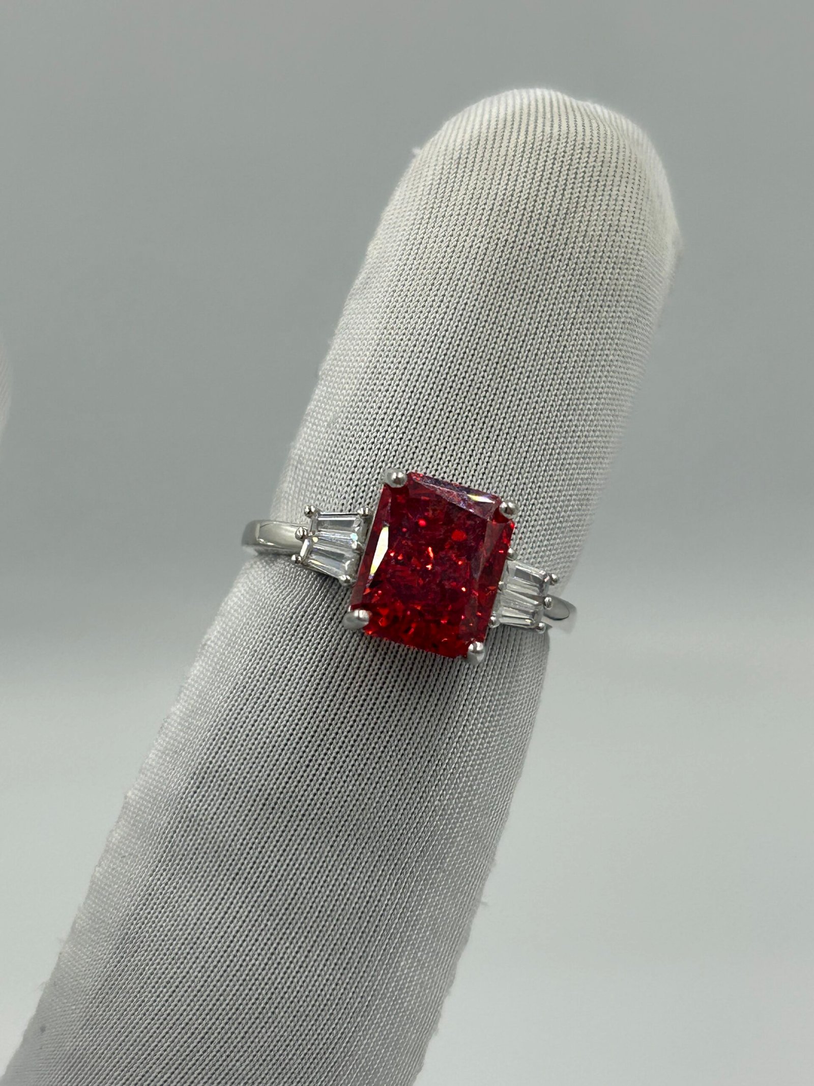 خاتم فضة نسائي