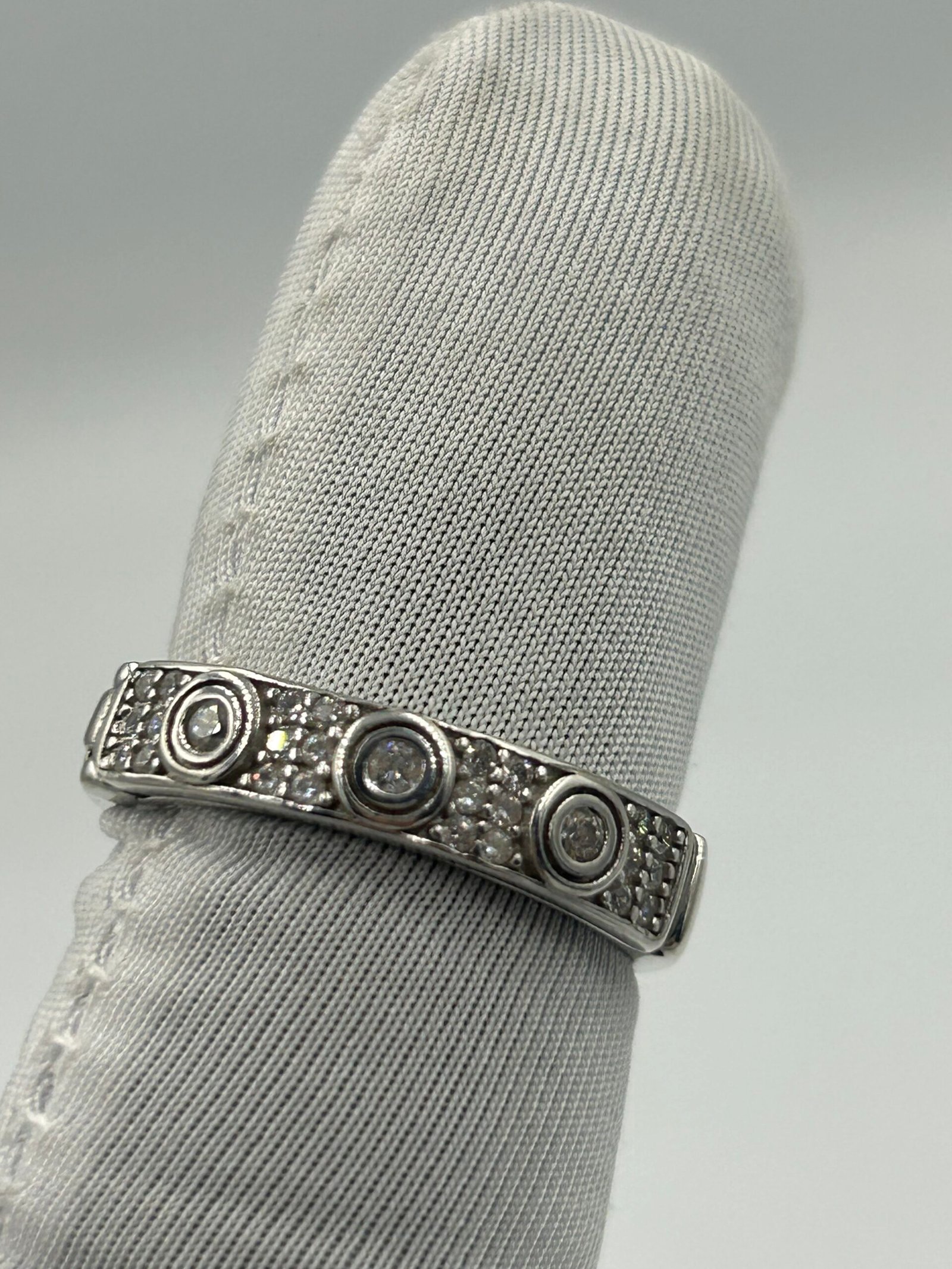 خاتم فضة نسائي