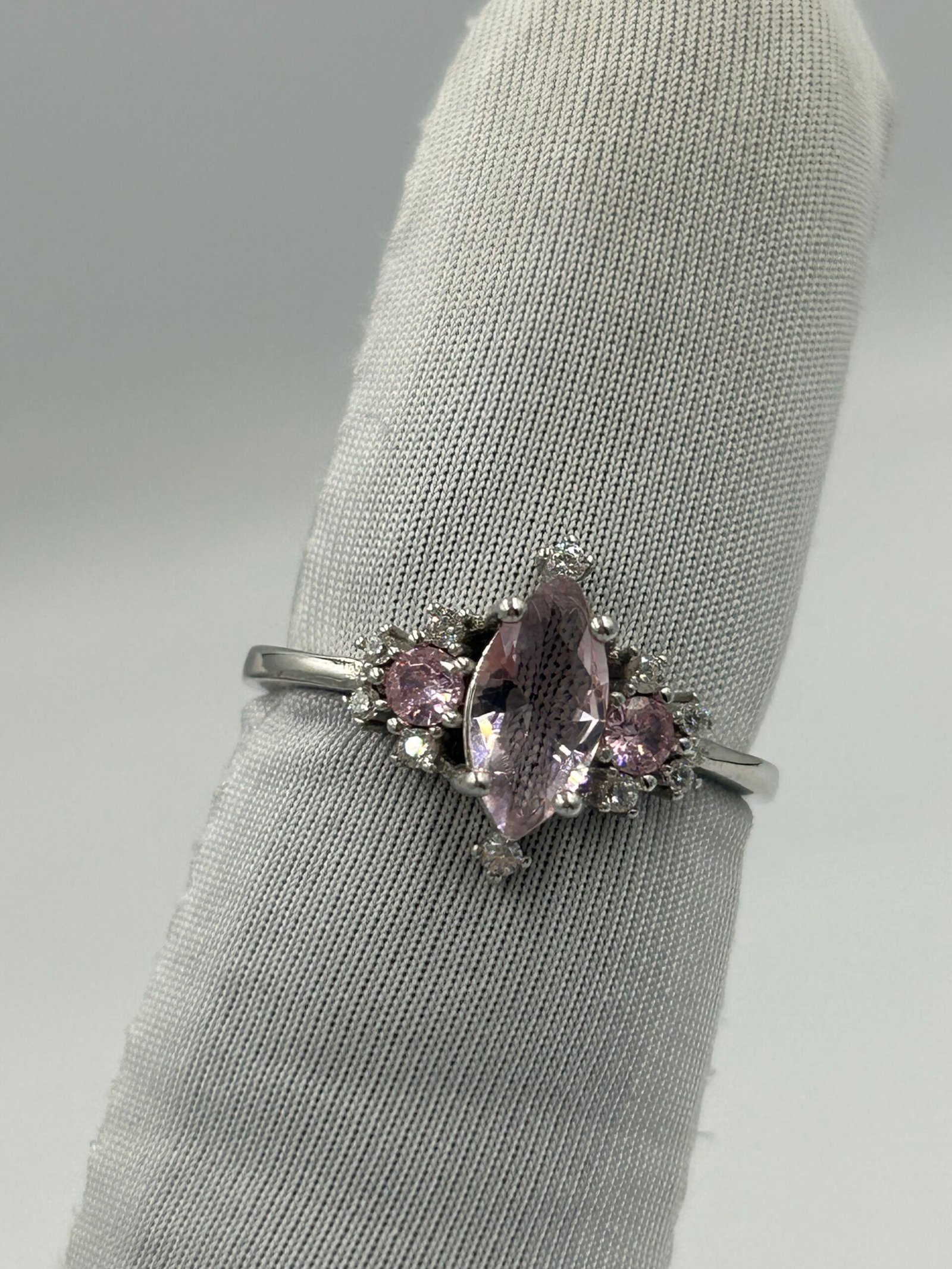 خاتم فضة نسائي