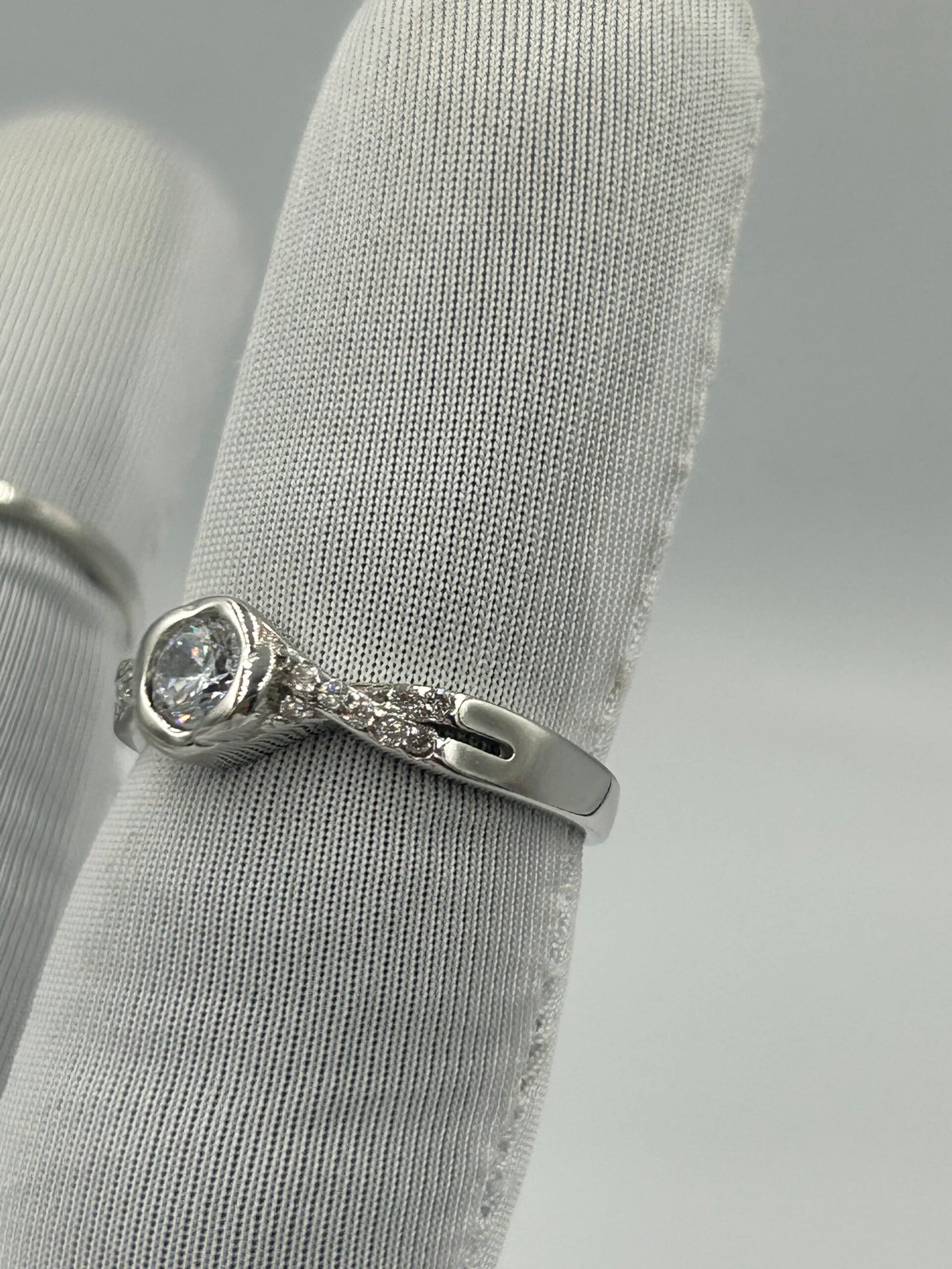 خاتم فضة نسائي