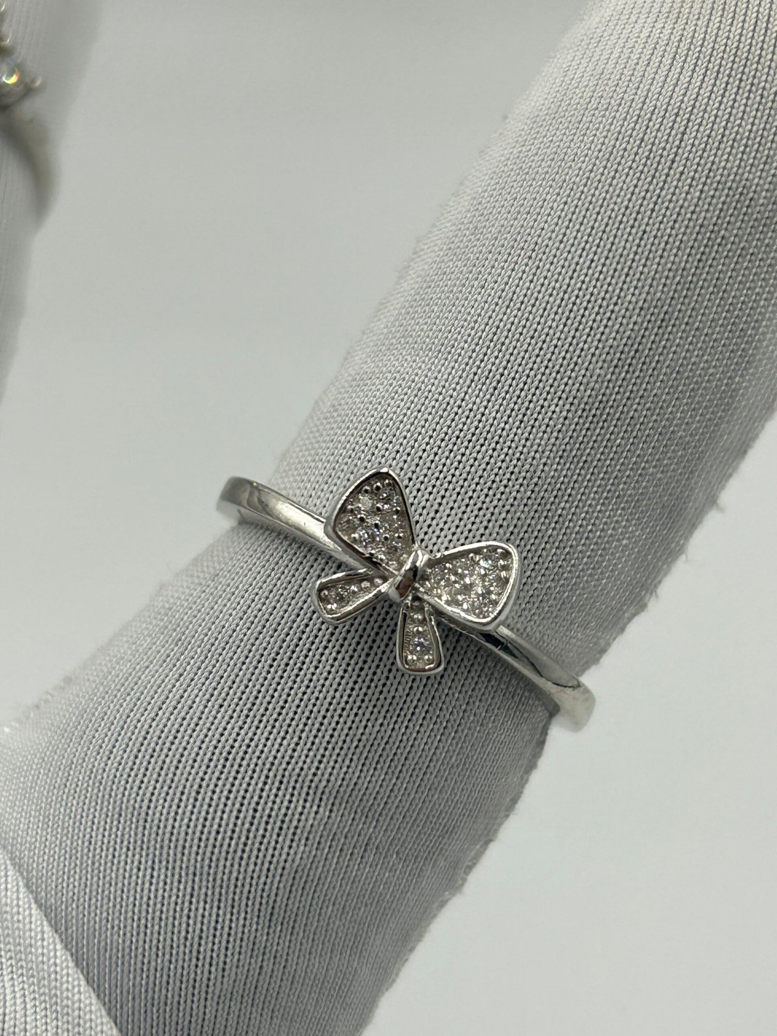 خاتم فضة نسائي