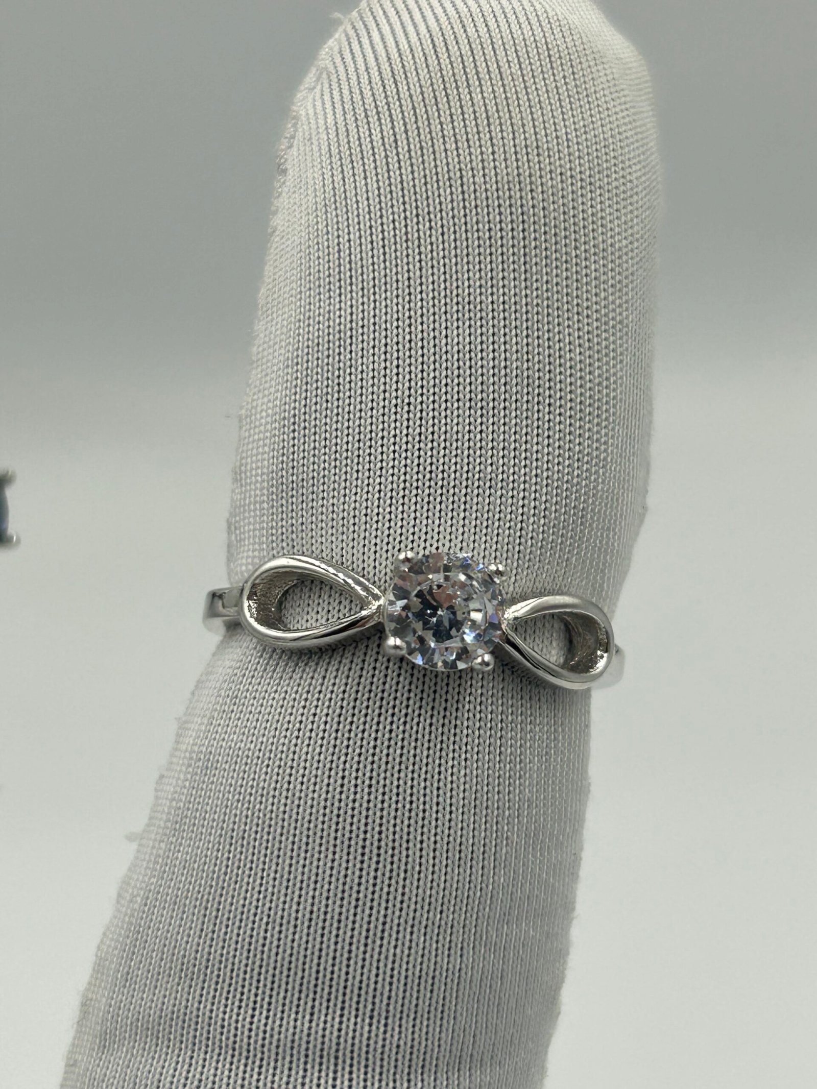 خاتم فضة نسائي