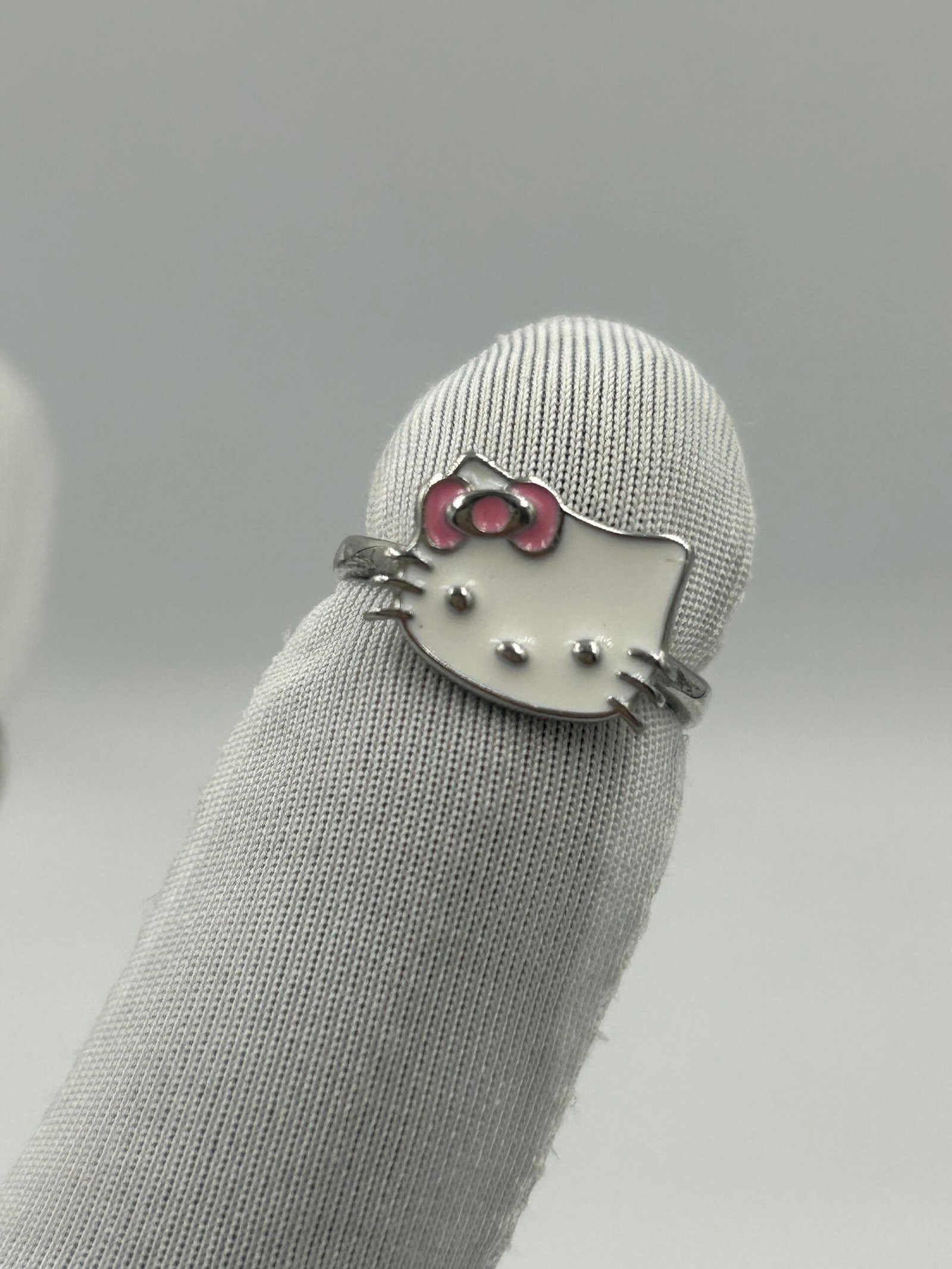 خاتم فضة نسائي