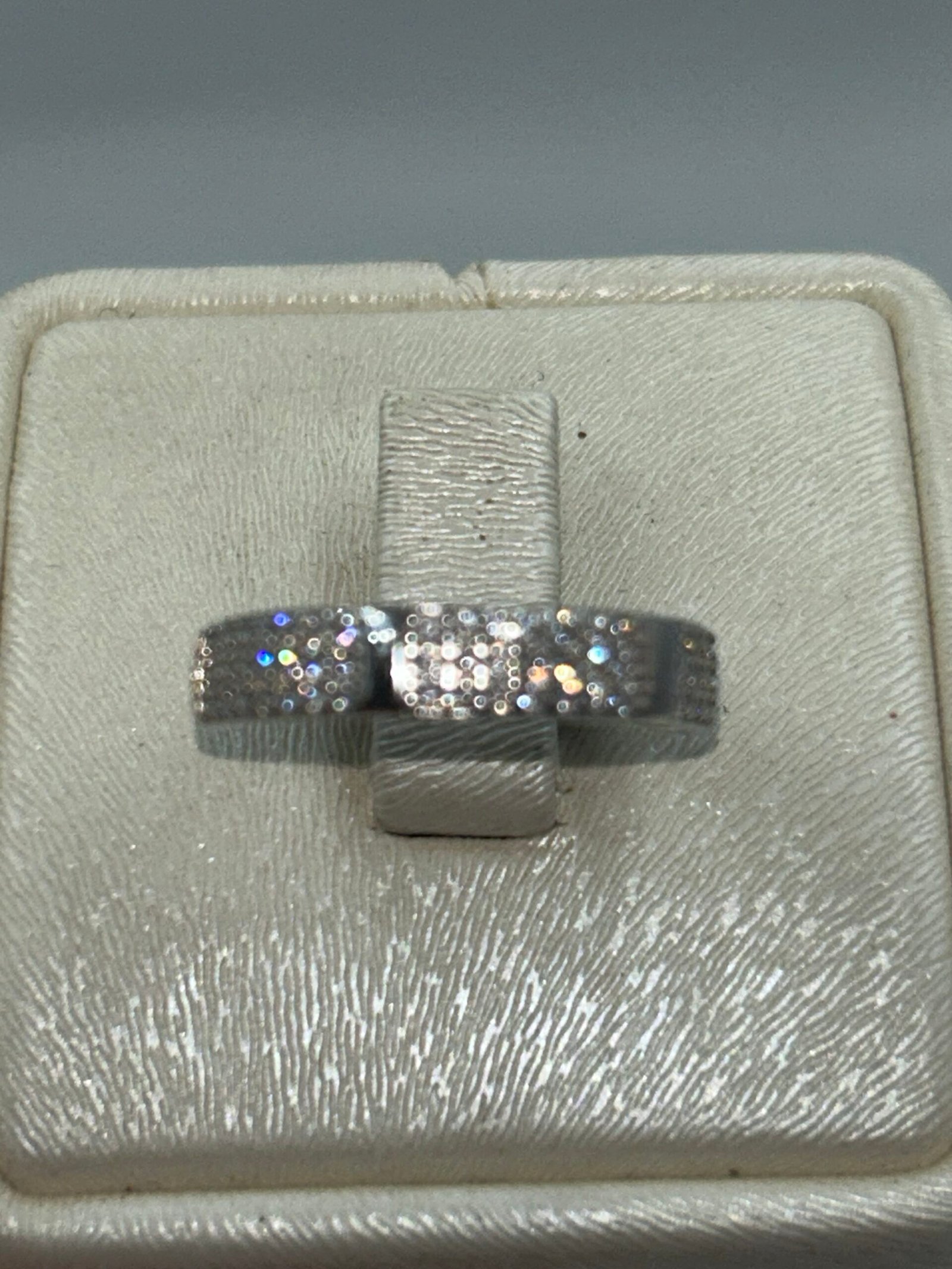 خاتم خطوبة نسائي