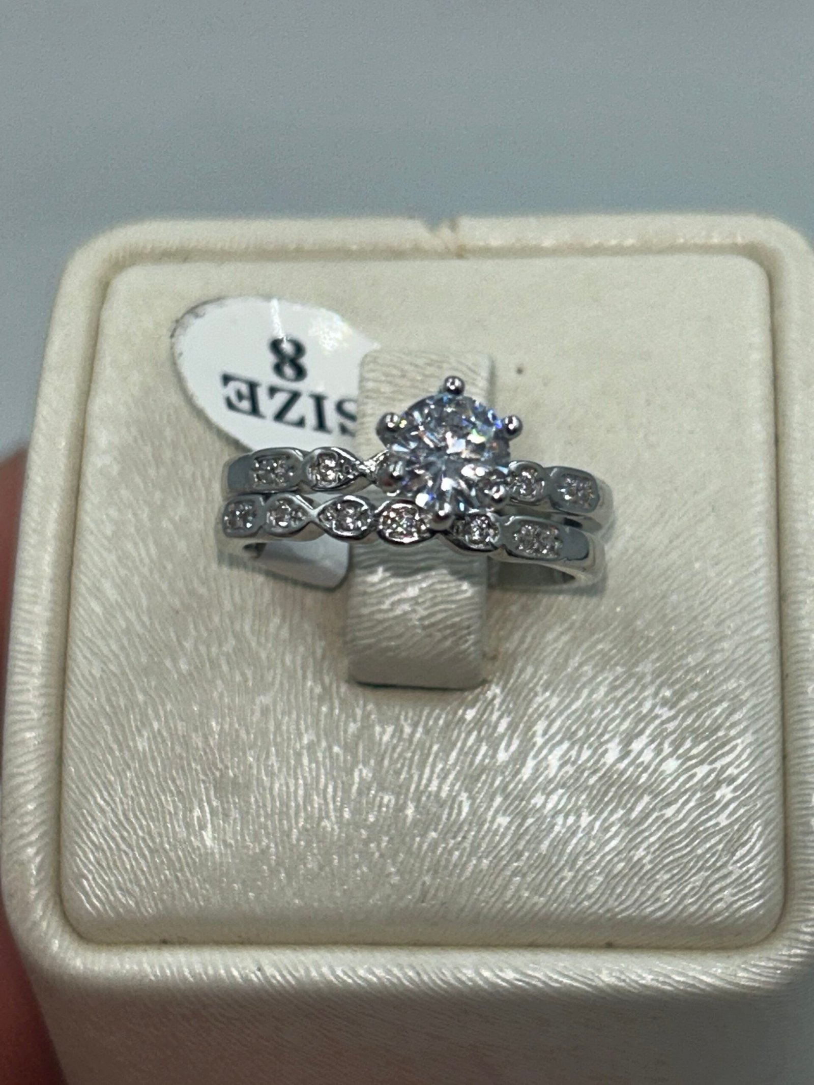 خاتم خطوبة نسائي