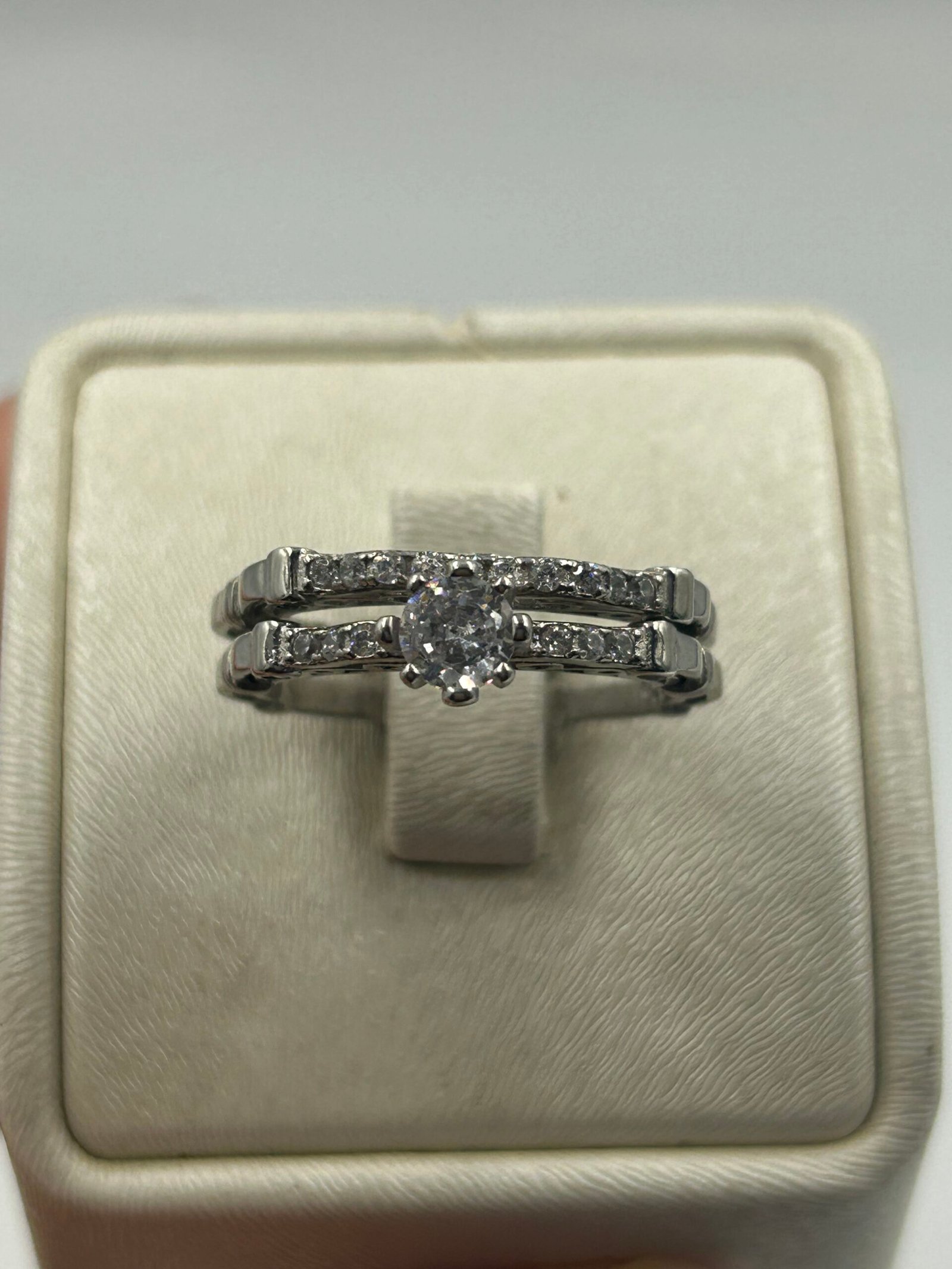 خاتم خطوبة نسائي